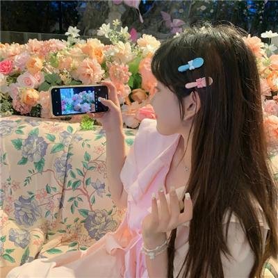 云端男女